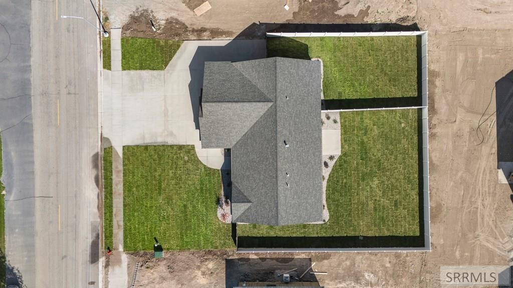 Image 4 of property listing at 551 Teton Avenue, Sugar City, ID 83448