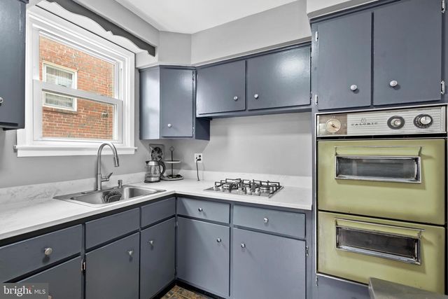 263 RIDGEWAY TER, Philadelphia, PA 19116