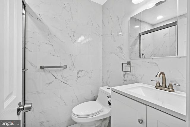 263 RIDGEWAY TER, Philadelphia, PA 19116