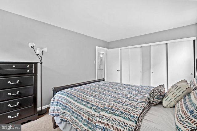 263 RIDGEWAY TER, Philadelphia, PA 19116