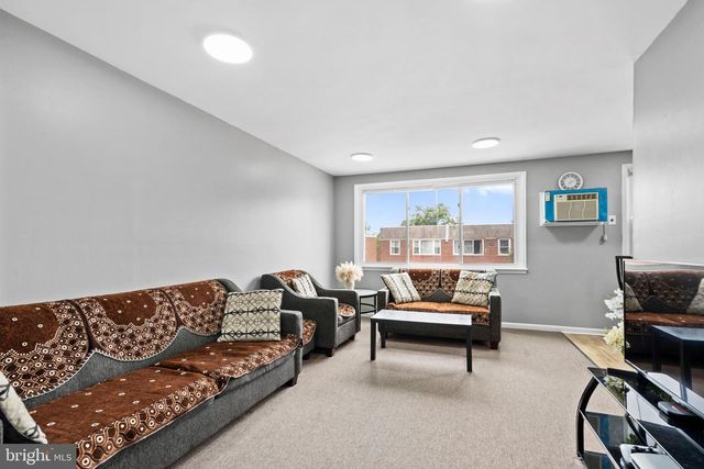 263 RIDGEWAY TER, Philadelphia, PA 19116