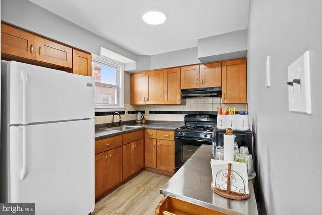 263 RIDGEWAY TER, Philadelphia, PA 19116