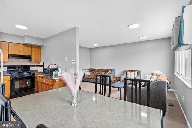 263 RIDGEWAY TER, Philadelphia, PA 19116
