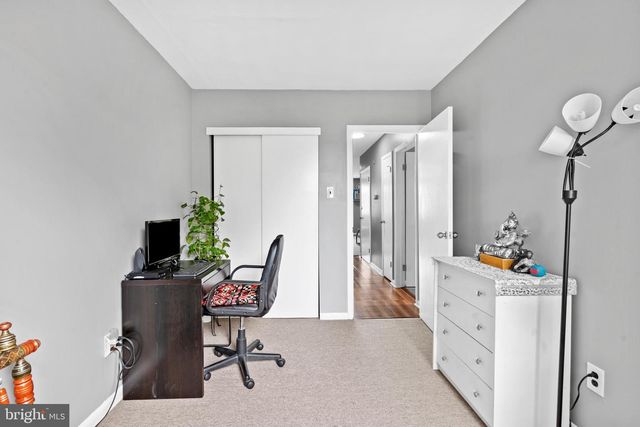 263 RIDGEWAY TER, Philadelphia, PA 19116