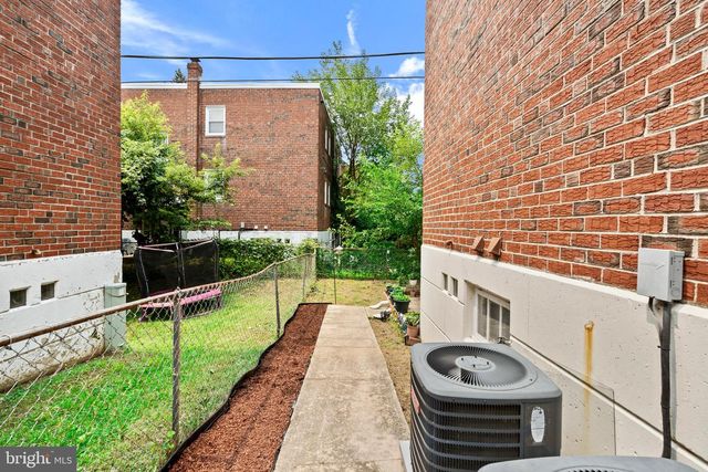 263 RIDGEWAY TER, Philadelphia, PA 19116