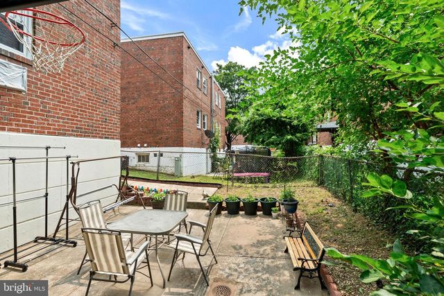 263 RIDGEWAY TER, Philadelphia, PA 19116
