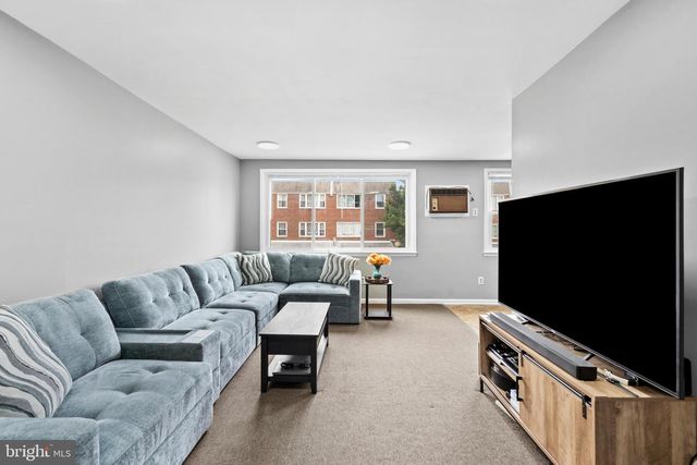 263 RIDGEWAY TER, Philadelphia, PA 19116