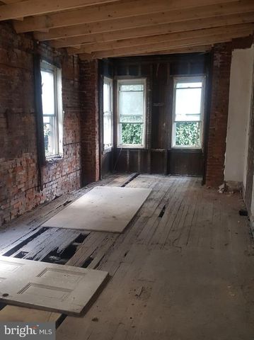 2532 N 18TH ST, Philadelphia, PA 19132