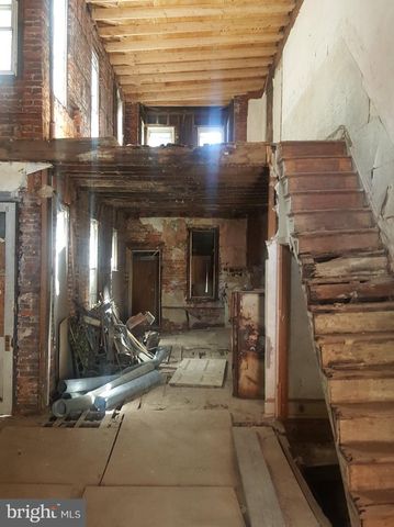 2532 N 18TH ST, Philadelphia, PA 19132