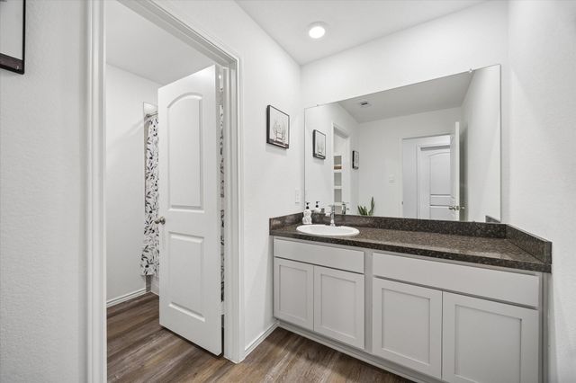 5822 Hampton Valley Drive, Spring, TX 77373