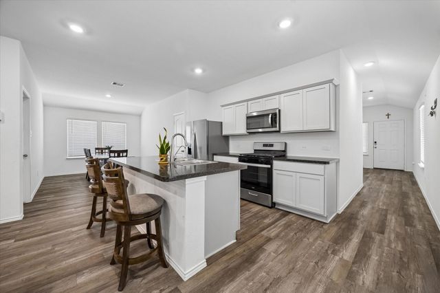5822 Hampton Valley Drive, Spring, TX 77373