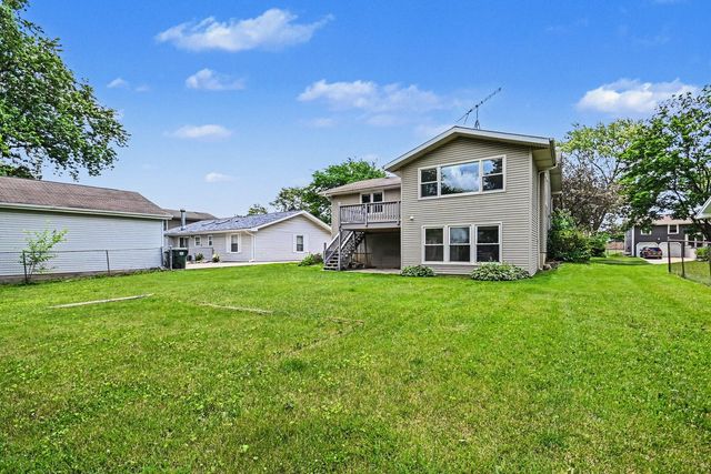 1312 W Oakmont Road, Hoffman Estates, IL 60169