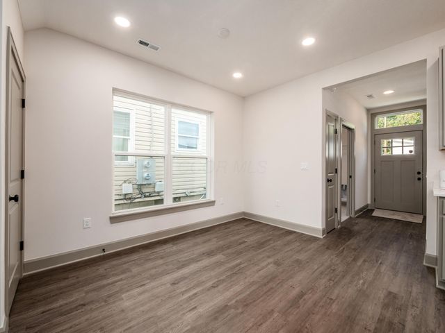 167 Wisconsin Avenue, Columbus, OH 43222