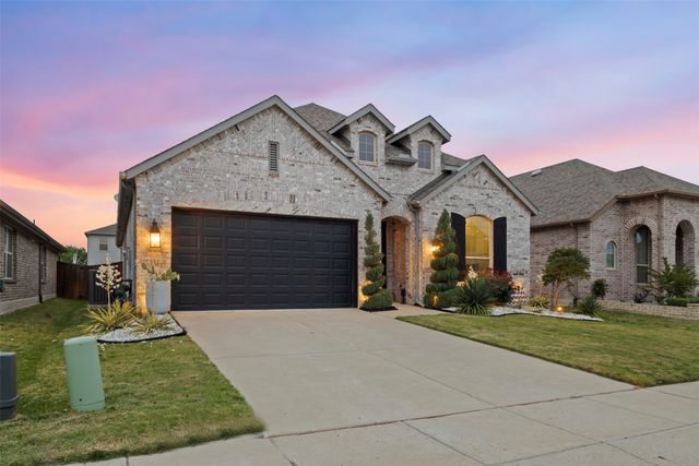 1929 Campground Way, Aubrey, TX 76227