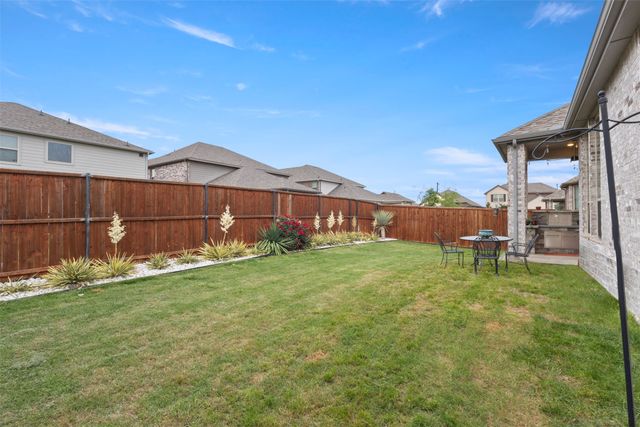 1929 Campground Way, Aubrey, TX 76227