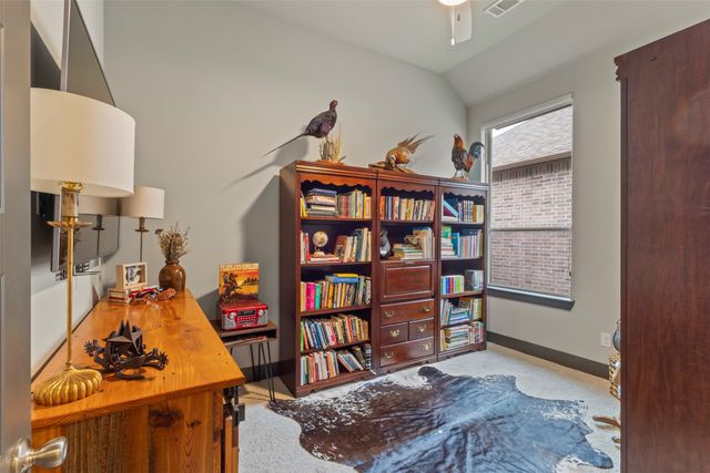 1929 Campground Way, Aubrey, TX 76227