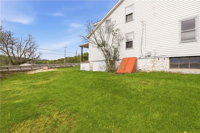 119-120 Postal Lane, Unity Twp, PA 15693