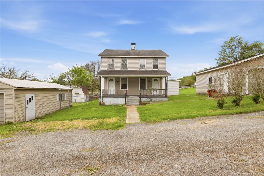 119-120 Postal Lane, Unity Twp, PA 15693