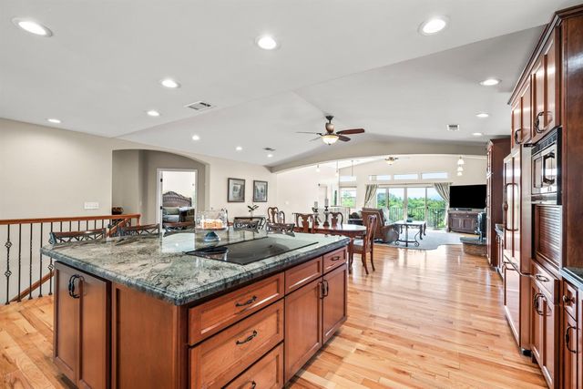 2881 Dos Vistas Dr, Shingle Springs, CA 95682