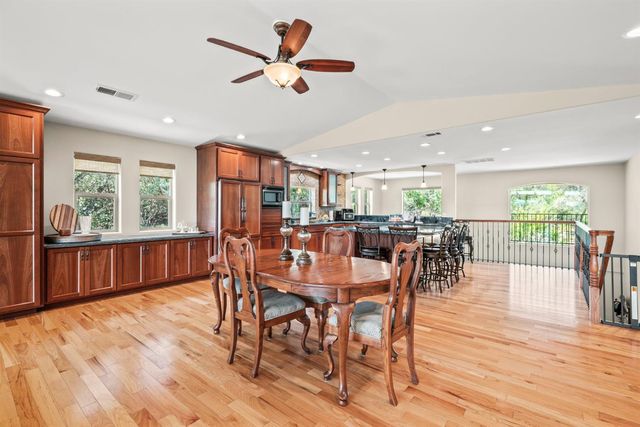 2881 Dos Vistas Dr, Shingle Springs, CA 95682