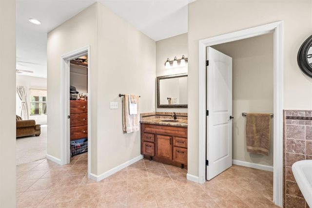 2881 Dos Vistas Dr, Shingle Springs, CA 95682