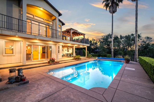 2881 Dos Vistas Dr, Shingle Springs, CA 95682