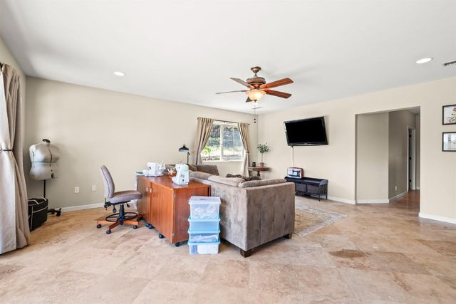 2881 Dos Vistas Dr, Shingle Springs, CA 95682