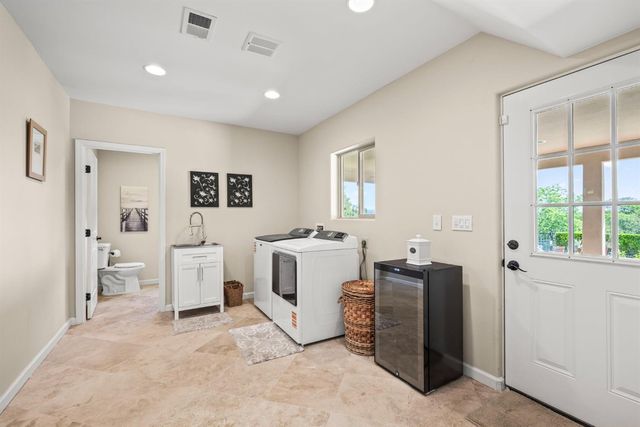 2881 Dos Vistas Dr, Shingle Springs, CA 95682