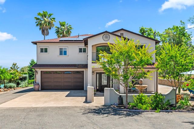 2881 Dos Vistas Dr, Shingle Springs, CA 95682