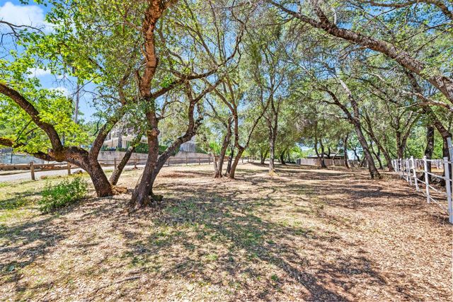 2881 Dos Vistas Dr, Shingle Springs, CA 95682