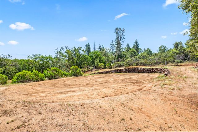 2881 Dos Vistas Dr, Shingle Springs, CA 95682