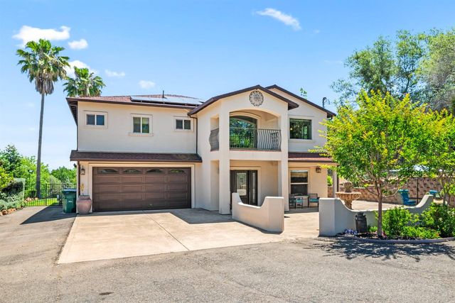 2881 Dos Vistas Dr, Shingle Springs, CA 95682