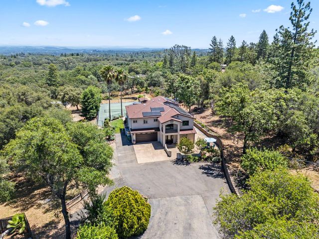 2881 Dos Vistas Dr, Shingle Springs, CA 95682