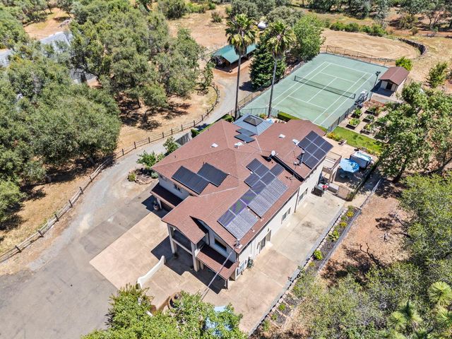 2881 Dos Vistas Dr, Shingle Springs, CA 95682