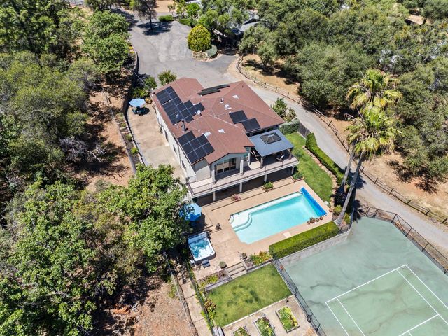 2881 Dos Vistas Dr, Shingle Springs, CA 95682