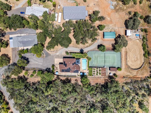 2881 Dos Vistas Dr, Shingle Springs, CA 95682