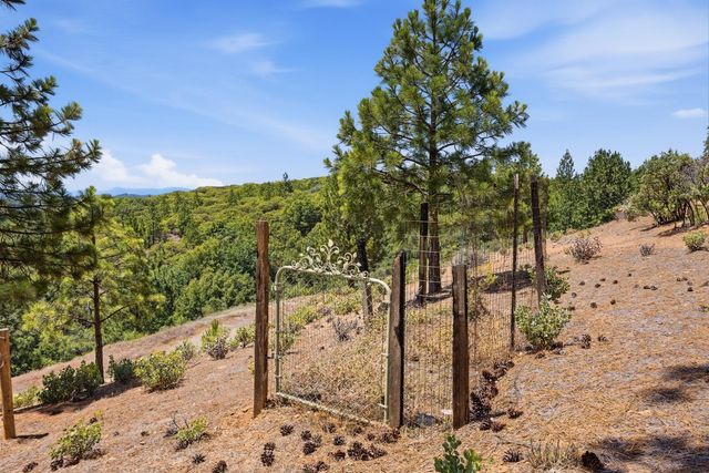 5595 Jasper Ridge Rd, Murphys, CA 95247