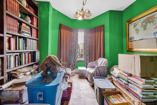 8917 S Hermitage Avenue, Chicago, IL 60620
