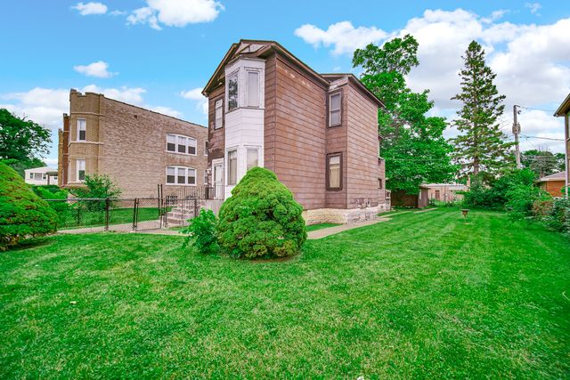 8917 S Hermitage Avenue, Chicago, IL 60620