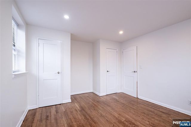 59-61 Brighton Avenue 20, Belleville, NJ 07109
