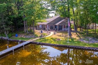 4837 Buxton Court, Gladwin, MI 48624