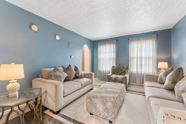 1787 Westbrook Village Drive, Columbus, OH 43228