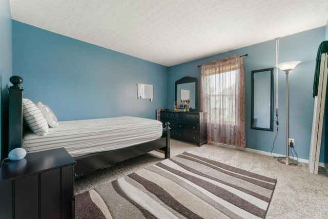 1787 Westbrook Village Drive, Columbus, OH 43228