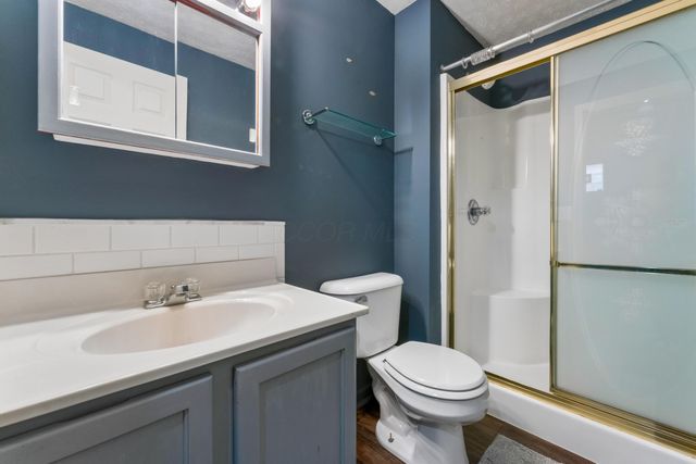 1787 Westbrook Village Drive, Columbus, OH 43228