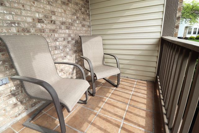 1787 Westbrook Village Drive, Columbus, OH 43228