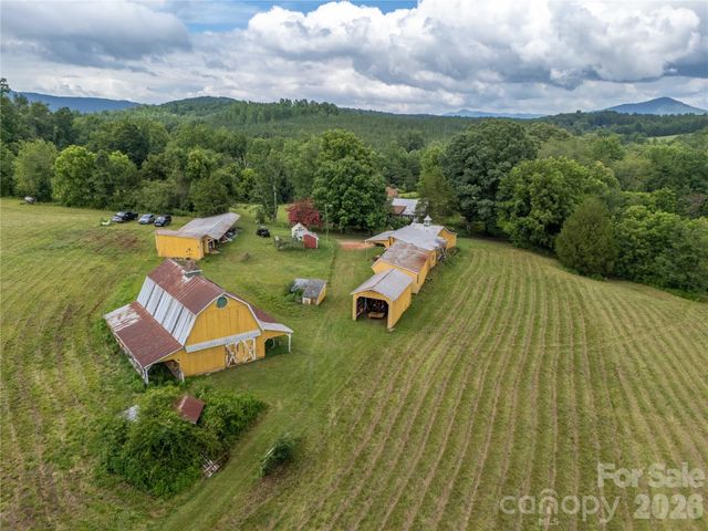 717 Frog Creek Road, Union Mills, NC 28167
