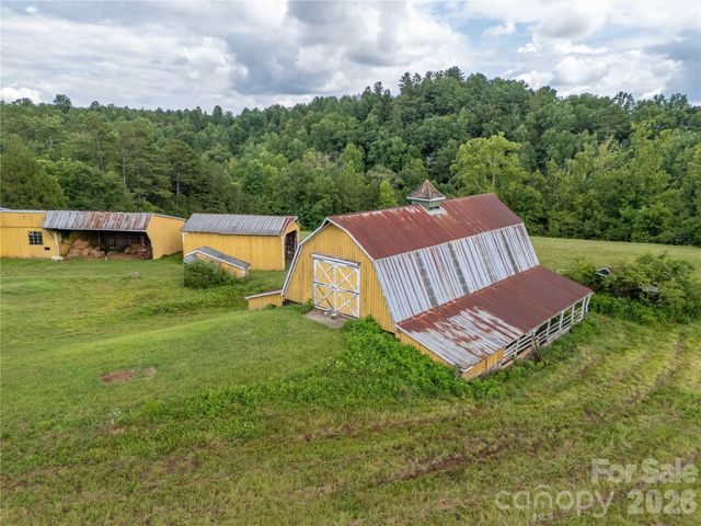 717 Frog Creek Road, Union Mills, NC 28167