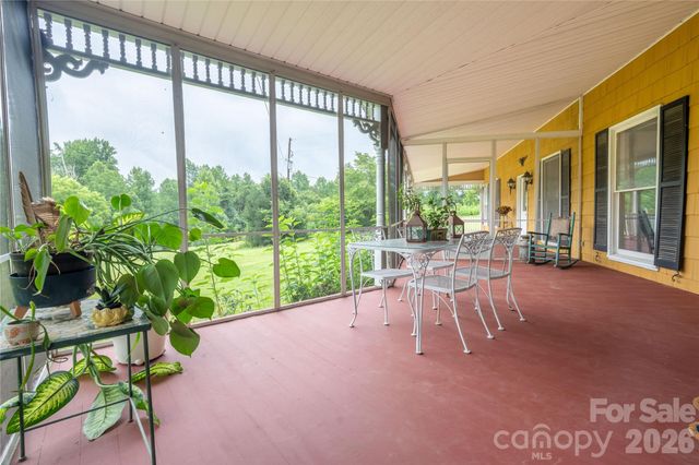 717 Frog Creek Road, Union Mills, NC 28167