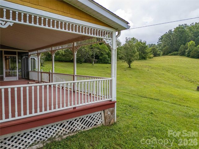 717 Frog Creek Road, Union Mills, NC 28167
