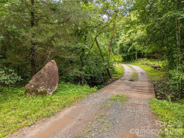 717 Frog Creek Road, Union Mills, NC 28167